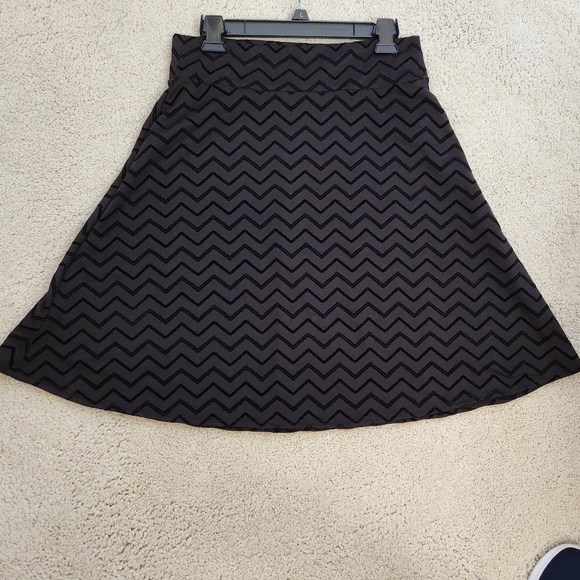 Joe Benbasset, Large, Black skirt - Picture 4 of 6